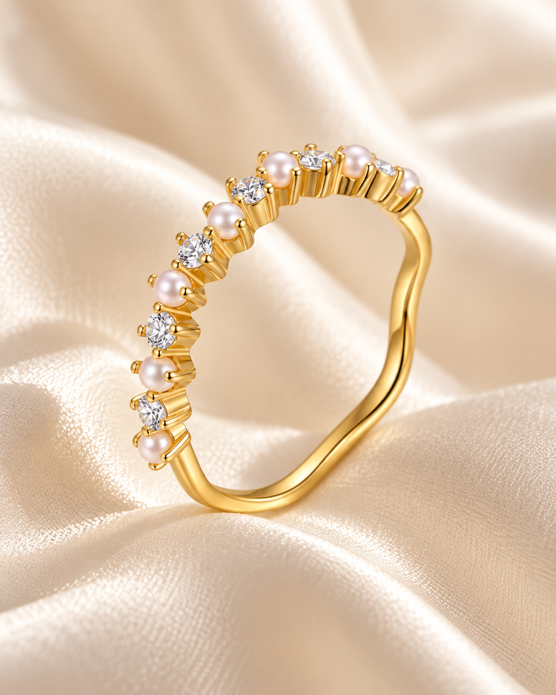 Bague Perle Éclat dorée sur soie